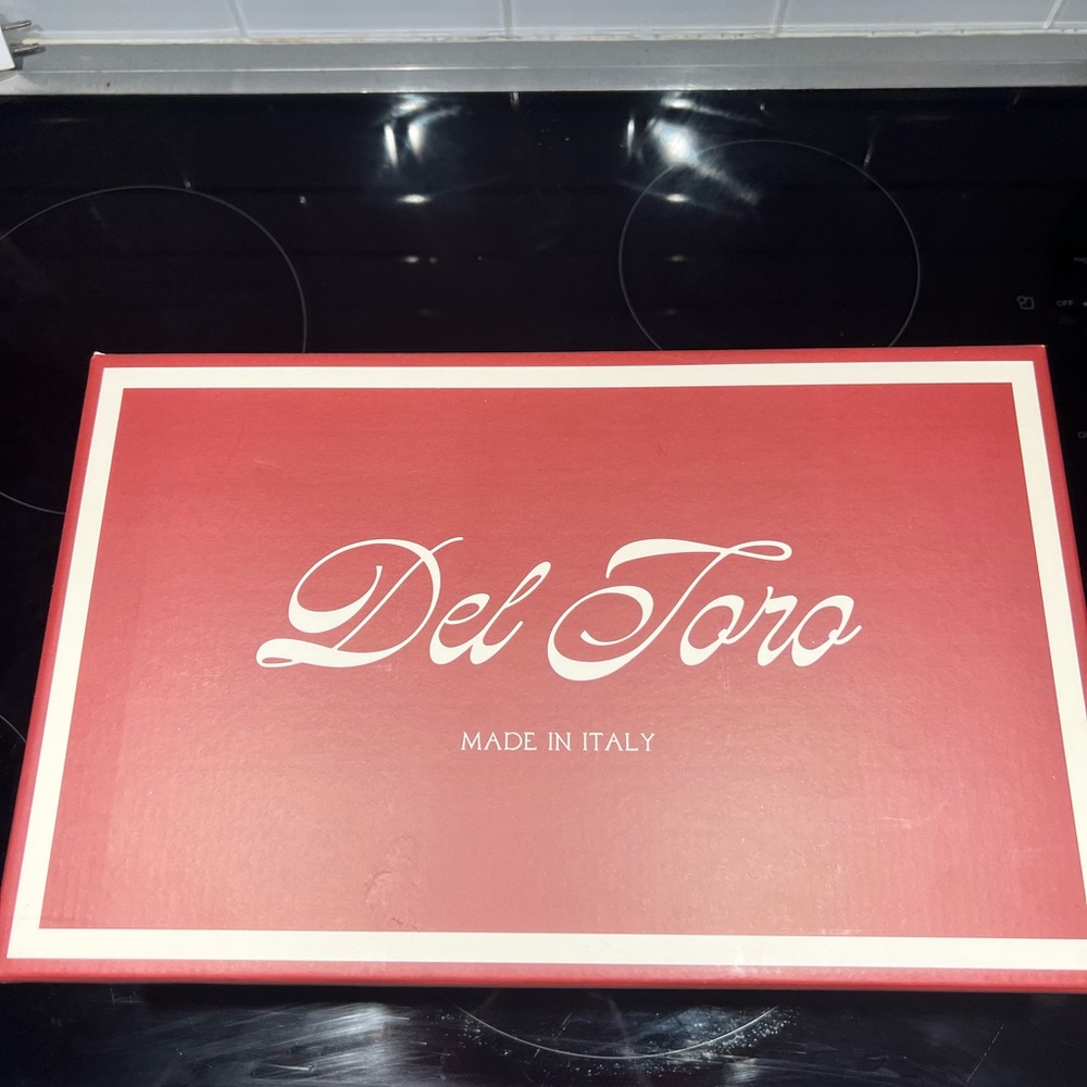 Del Toro Brown Leather Slip-Ons - BRAND NEW